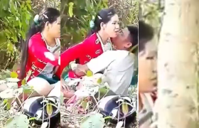 ရွာပွဲလာရင်း ခြုံထဲမှာ အလိုးခံလိုက်ရတဲ့ ရွာသူလေး .. ချောင်းရိုက်
